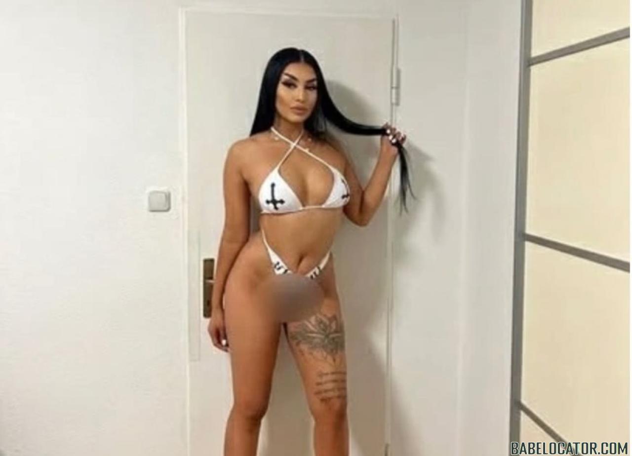 Marta Party GirlFull Service