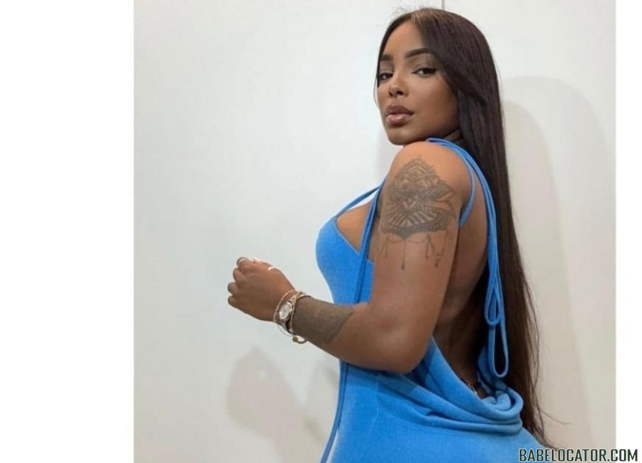 Exotic latina new in the town