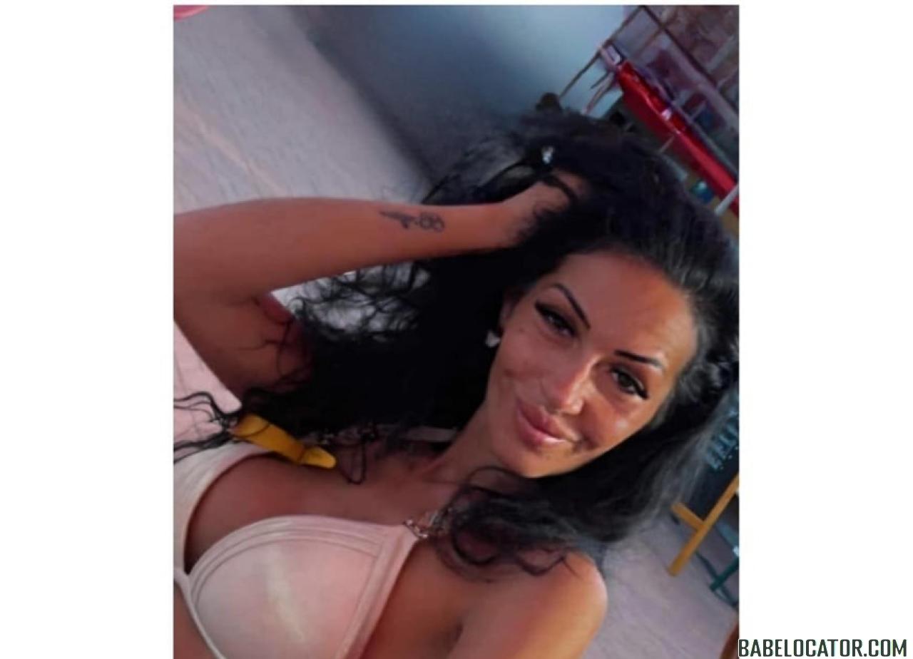 VANESSA NEWSEXY SWEET GIRL IN THE TOWN