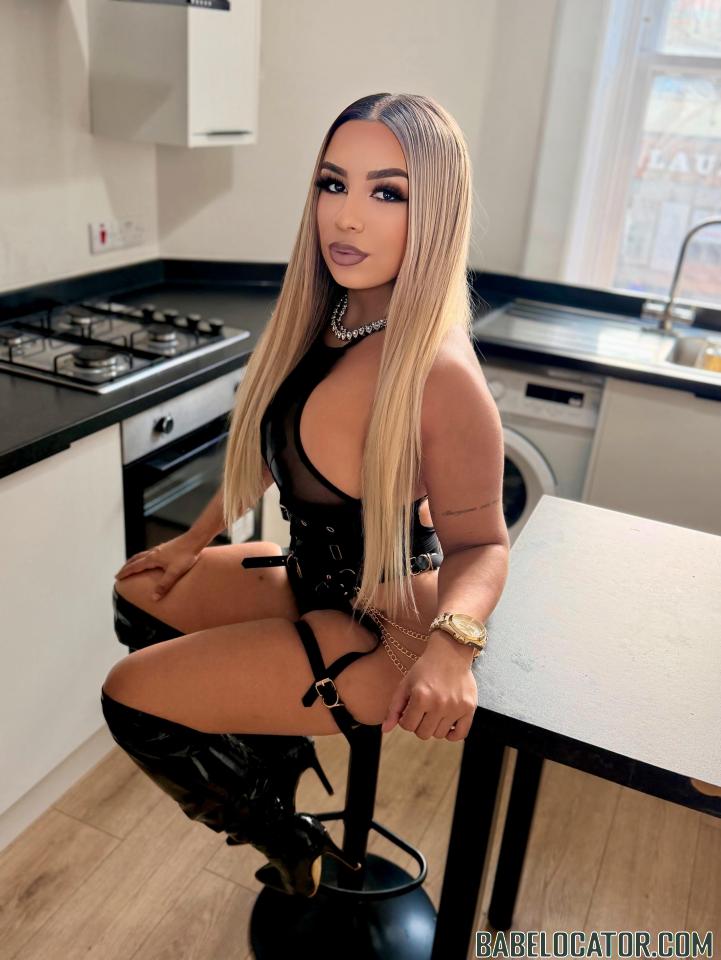 BlondaKiara