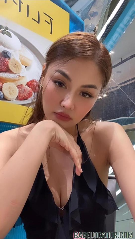 young Thai Mona