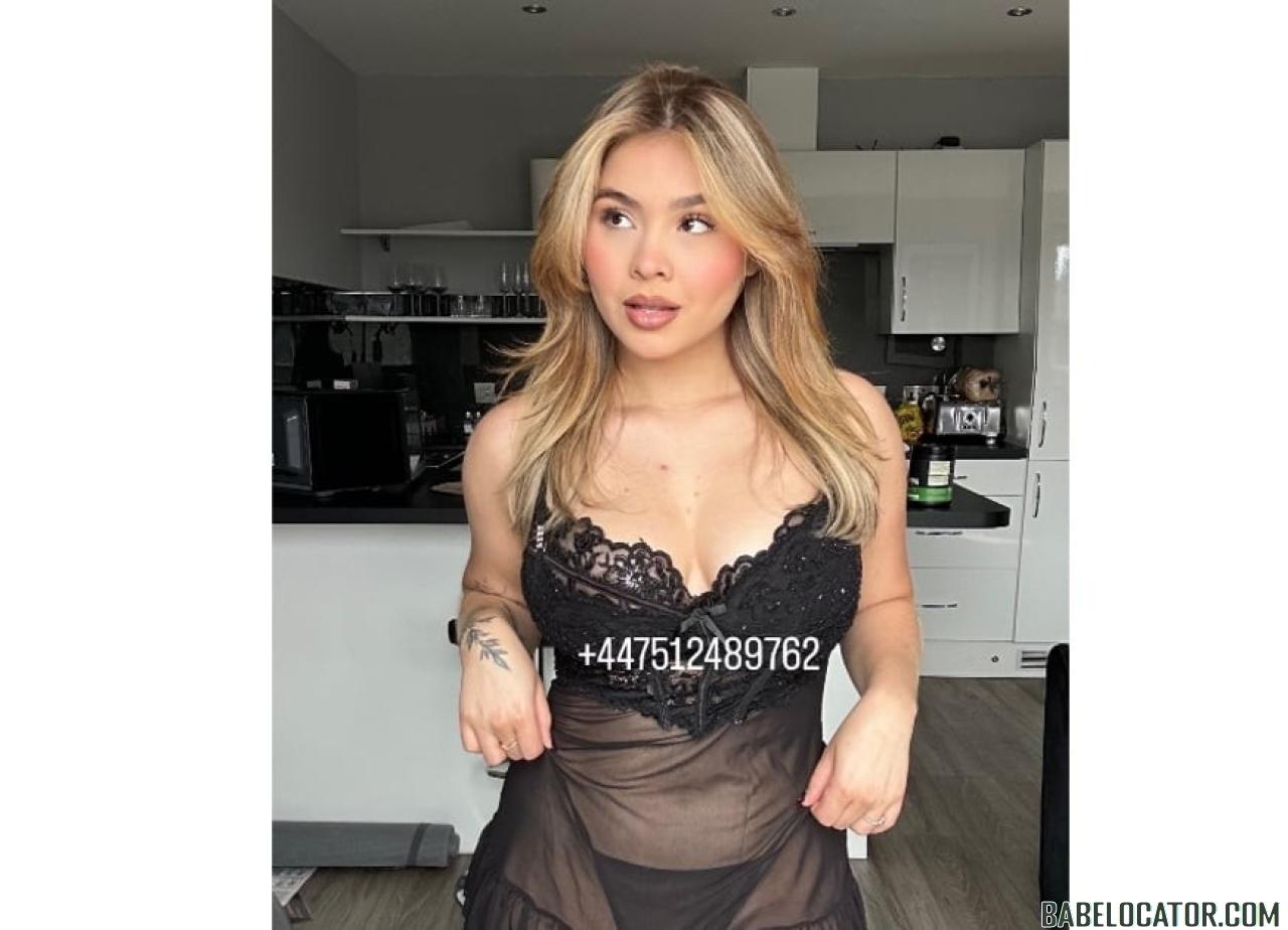 BRAZILIAN BLOND GIRL