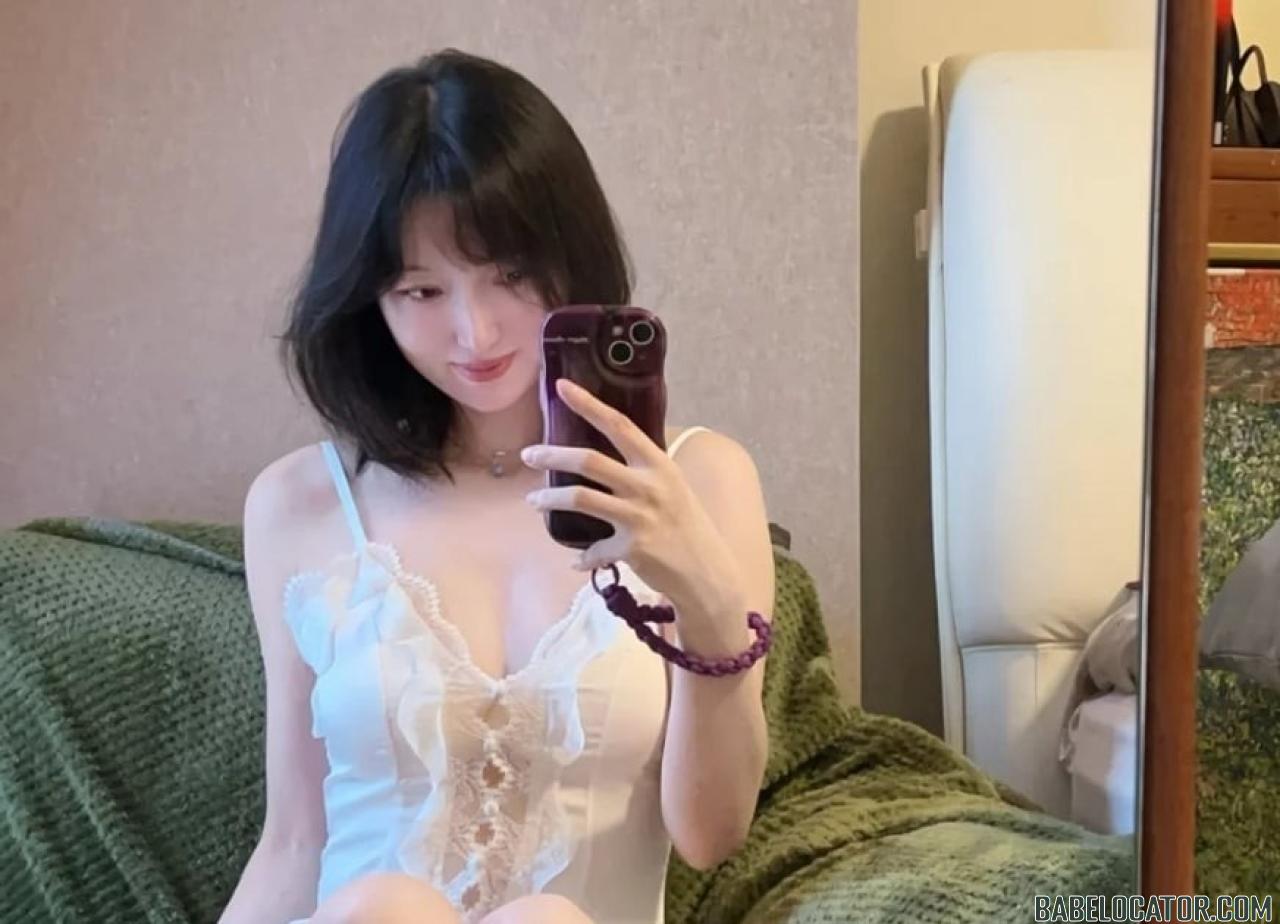 Asian girlBest GFENo rushFULLIN RM16