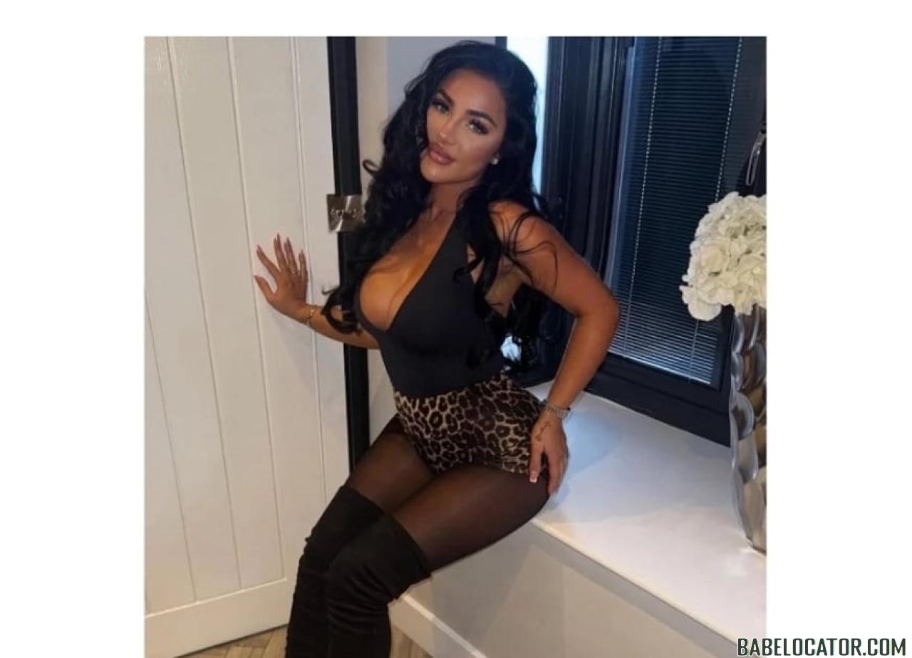 London Escort Exclusive Outcall Experience