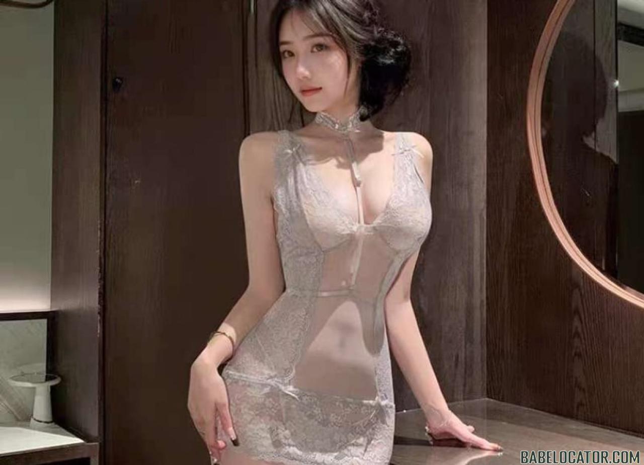 seductive sensual and sexy Asian Corby