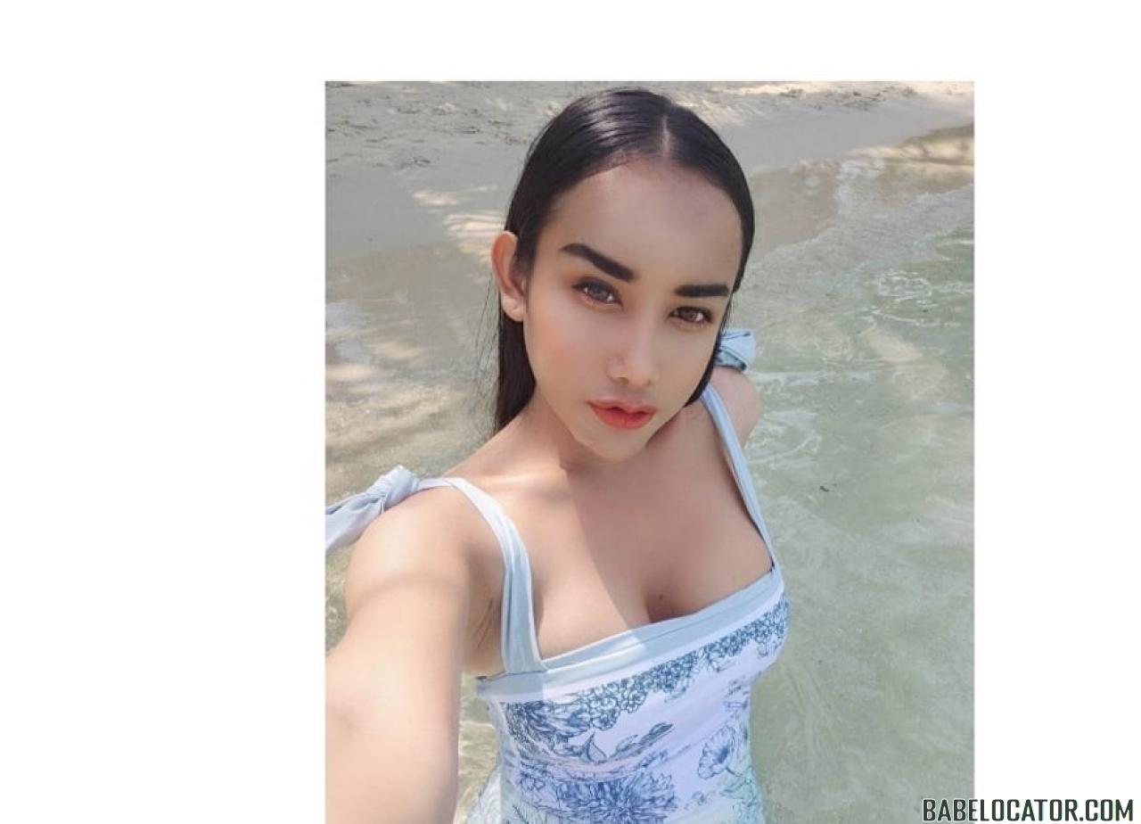 Clara Thai Ladyboy sexy Erotic massage b2b Relaxing