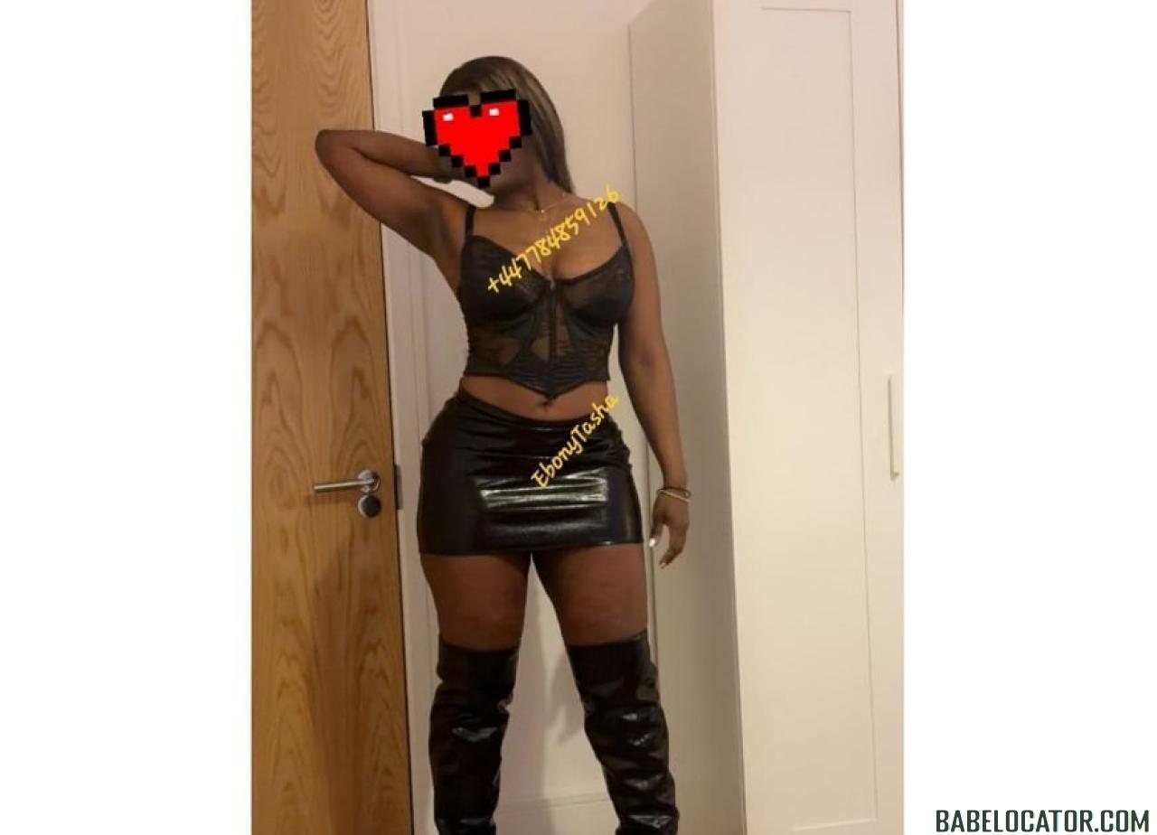 SEXY BUM EBONY TASHA NAUGHTY LONDON