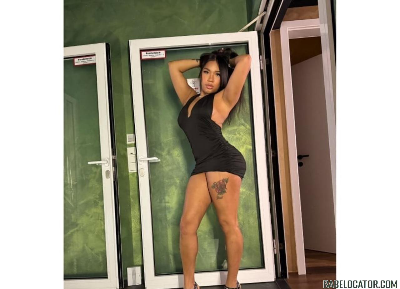 IM LUNA BEAUTIFUL CARIBBEAN NAUGHTY GIRL
