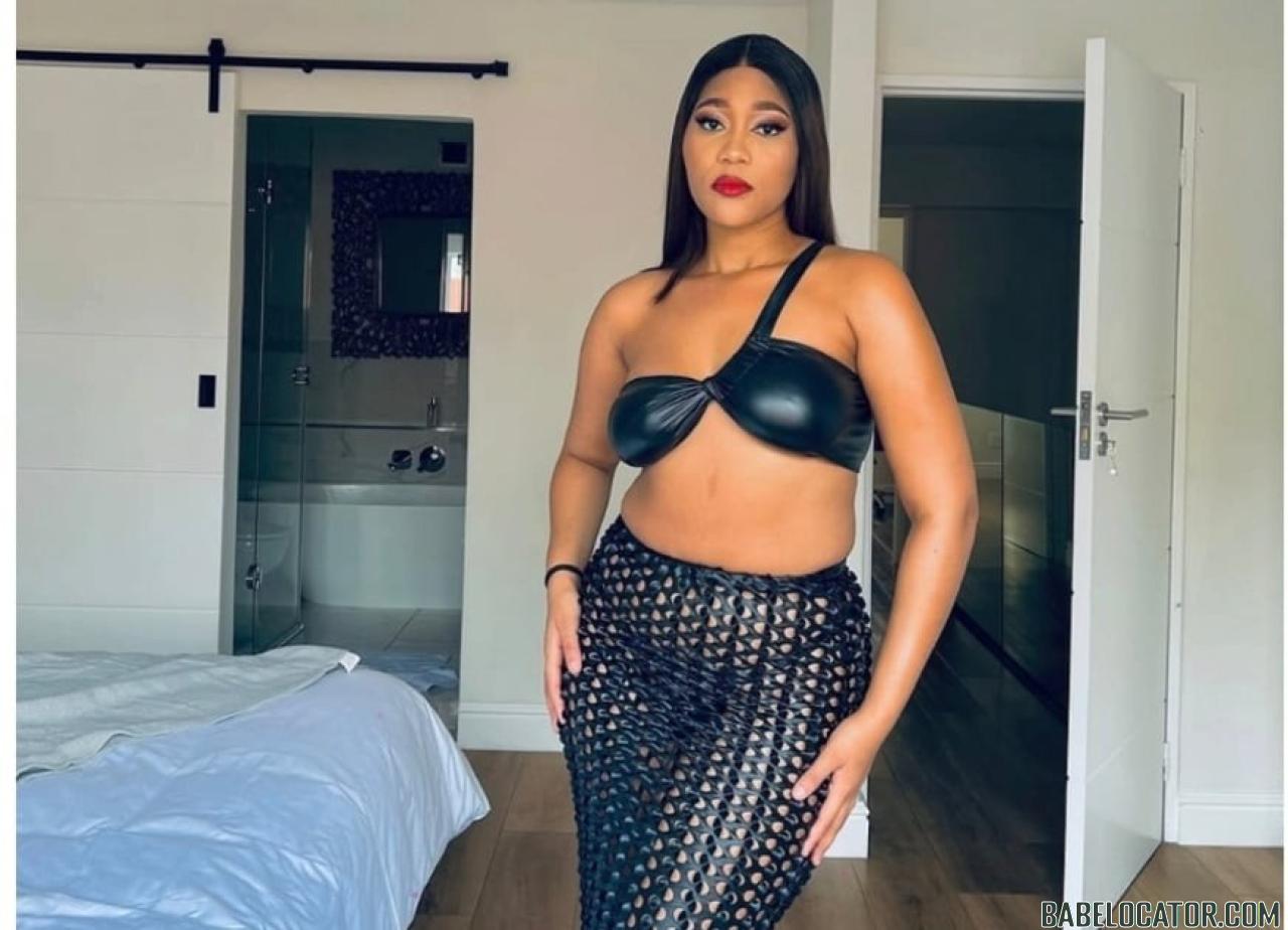 EBONY PARTY CHOCOLATE WITH CURVES