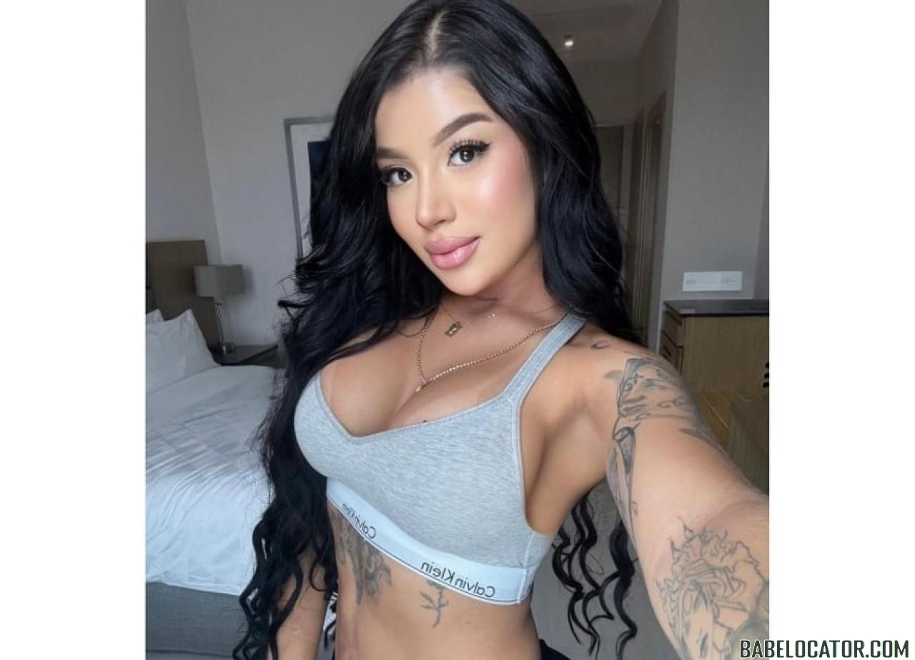 Aurora New Girl in City Brazilian Hot Girl