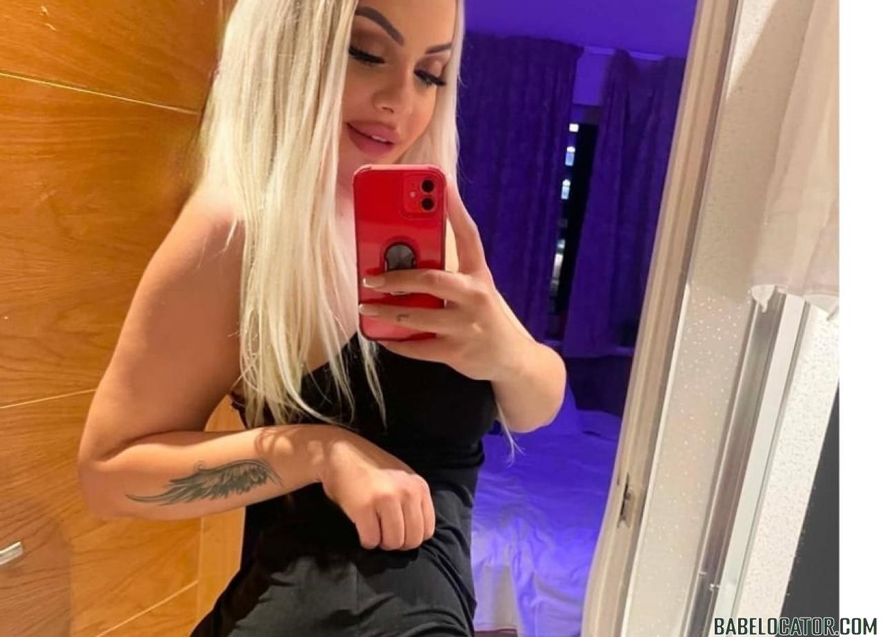 Incall barking Curvy girl