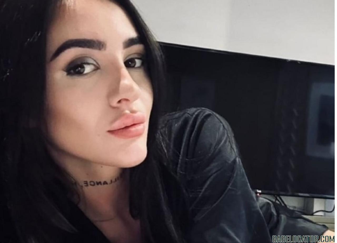 Carmela Professional Escort TW11